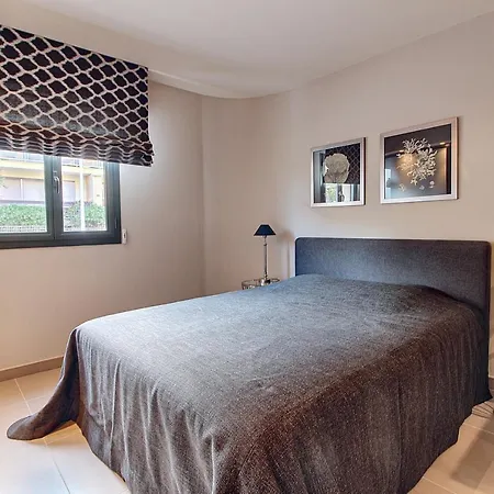 New Caprica Daire Sainte-Maxime